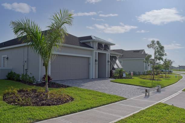 Best Residential Driveway Paver Services  in Lake Forest, IL