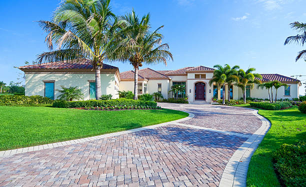 Best Local Driveway Pavers  in Lake Forest, IL